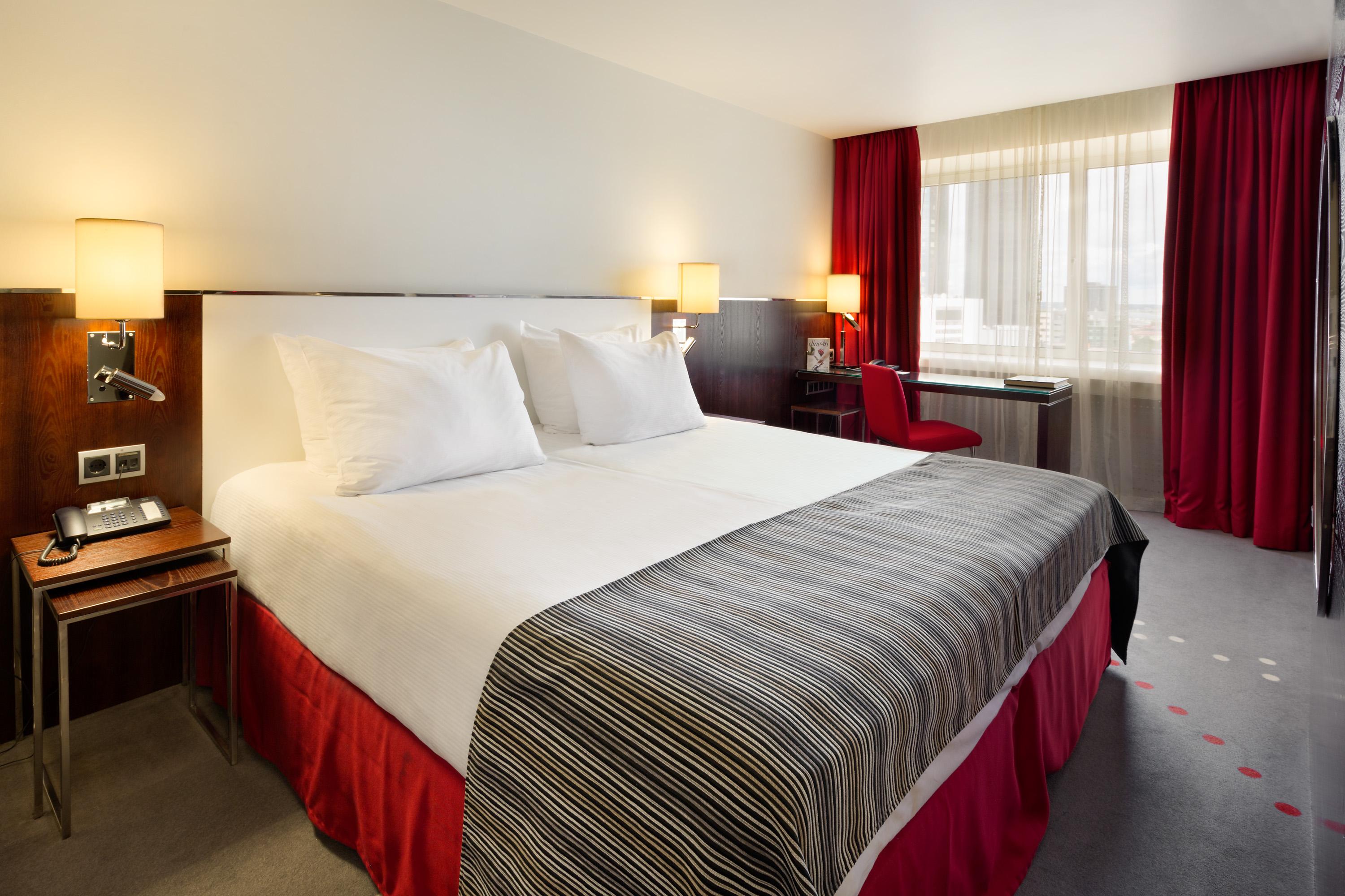 Hotel Radisson Blu Oluempia 4*