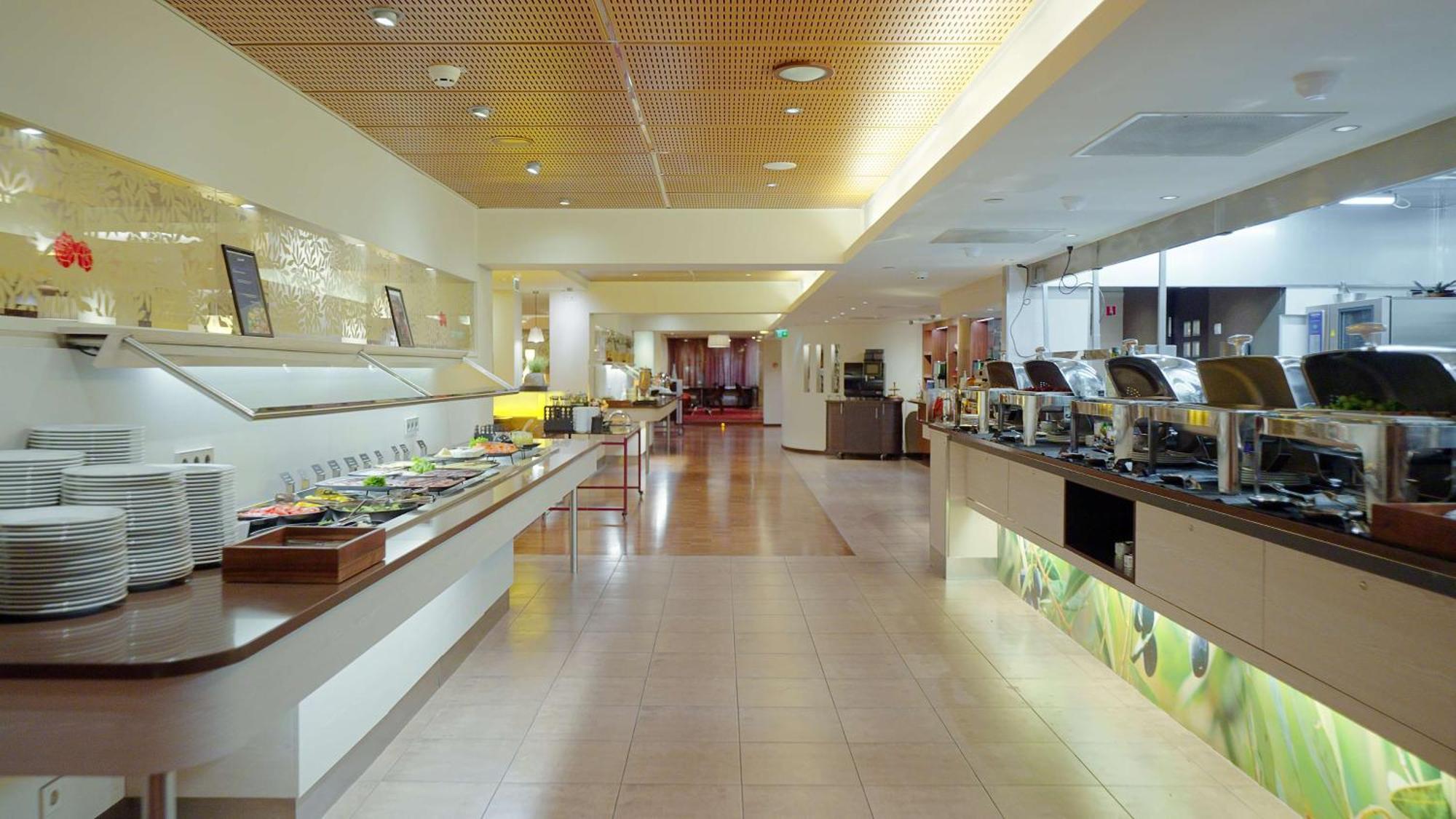 Radisson Blu Oluempia 4*